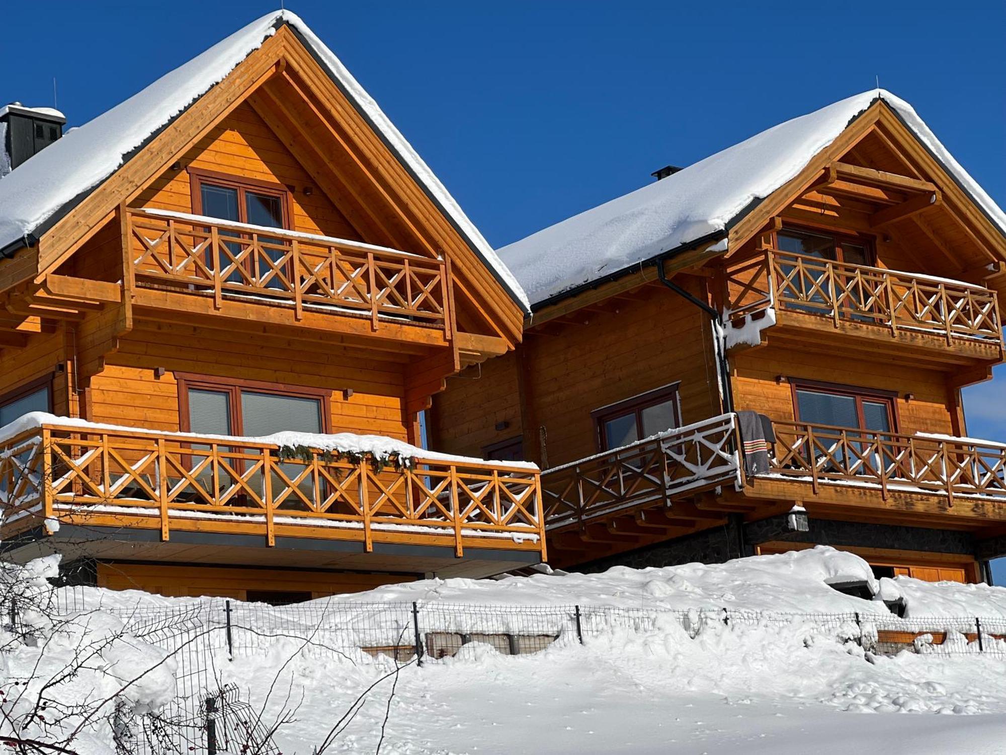 Houten Vakantiewoning "Reisnaarpolen" Royaal Ontbijt, Sauna En Hottub Czarna Góra Εξωτερικό φωτογραφία